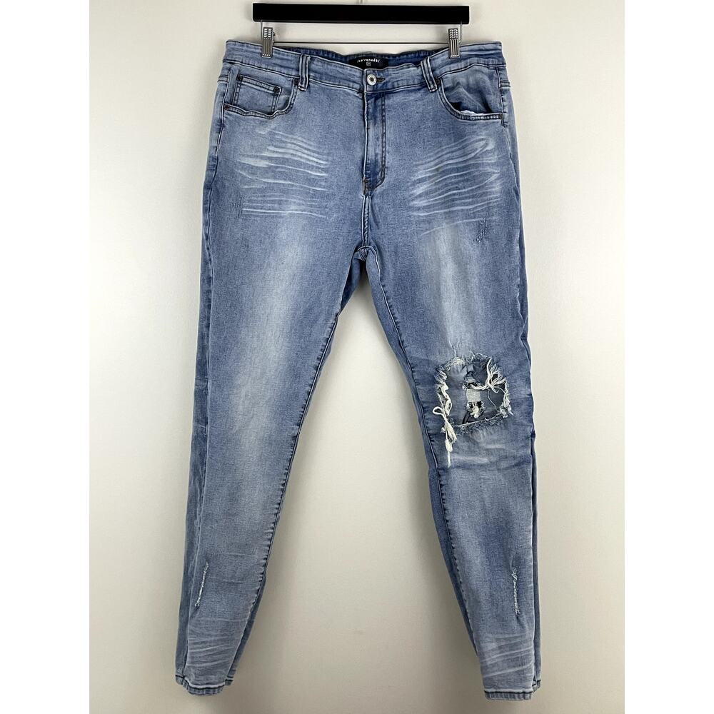 Serenede Jeans Men's Measures 39 x 31.75 Distressed Skinny Fitted Light Wash